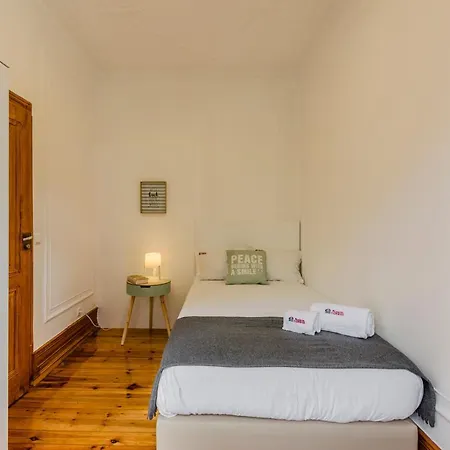 Flh Spacious Flats Near Avenida Da Liberdade Appartement Lisboa
