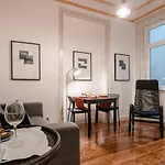 Flh Spacious Flats Near Avenida Da Liberdade דירה ליסבון