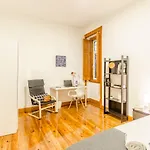Flh Spacious Flats Near Avenida Da Liberdade דירה *