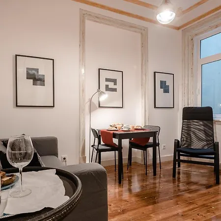 Flh Spacious Flats Near Avenida Da Liberdade Appartamento Lisbona