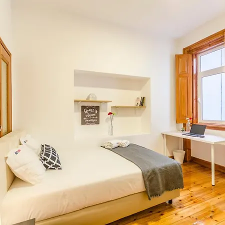 Flh Spacious Flats Near Avenida Da Liberdade Appartamento Lisbona